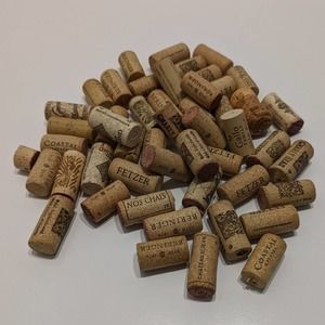 Lot of Used Wine Corks for Arts & Crafts, Decoration, Wedding DIY